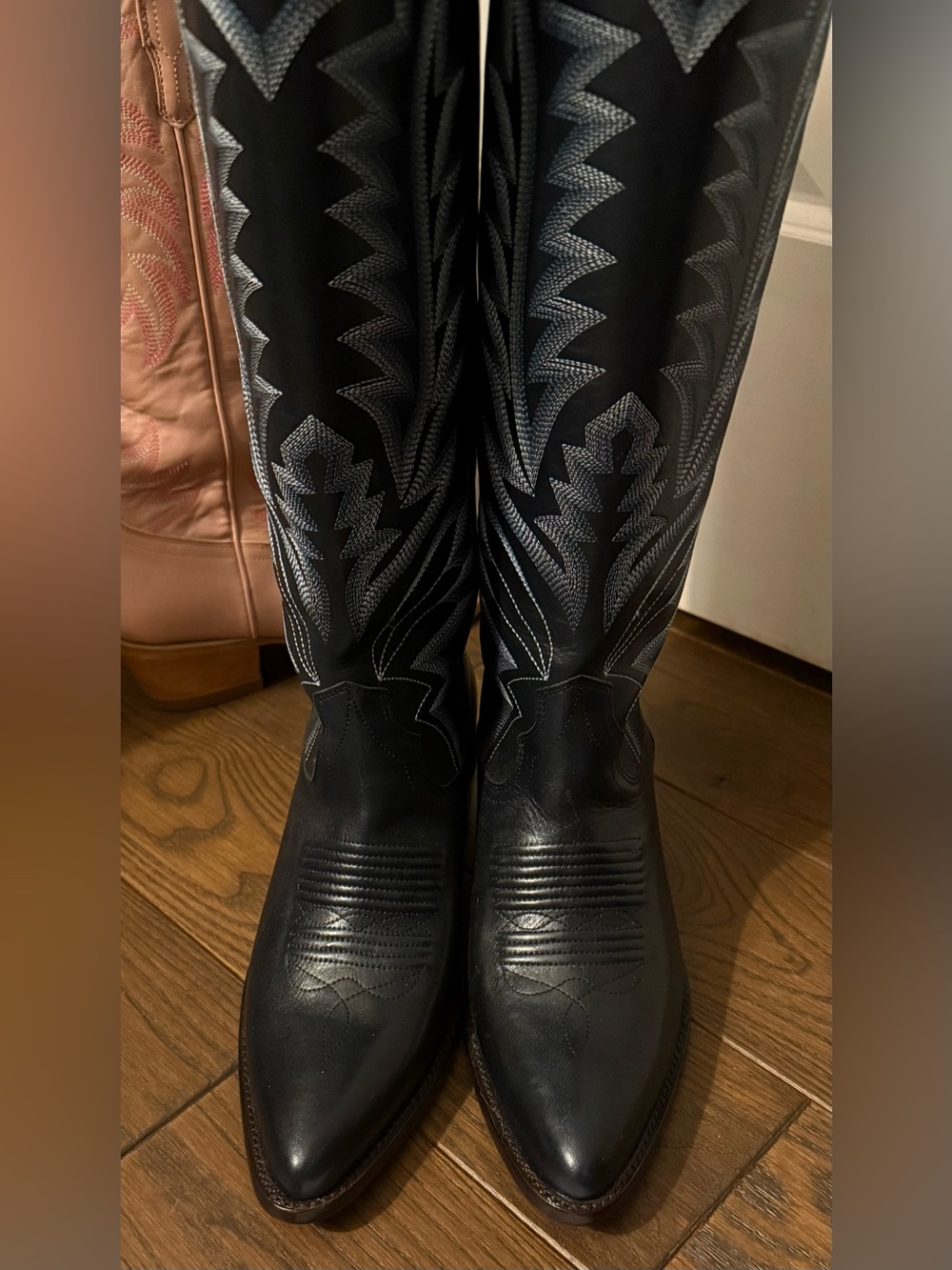 SOLD ❌Tecovas Navy Abby - Picture 4 of 5